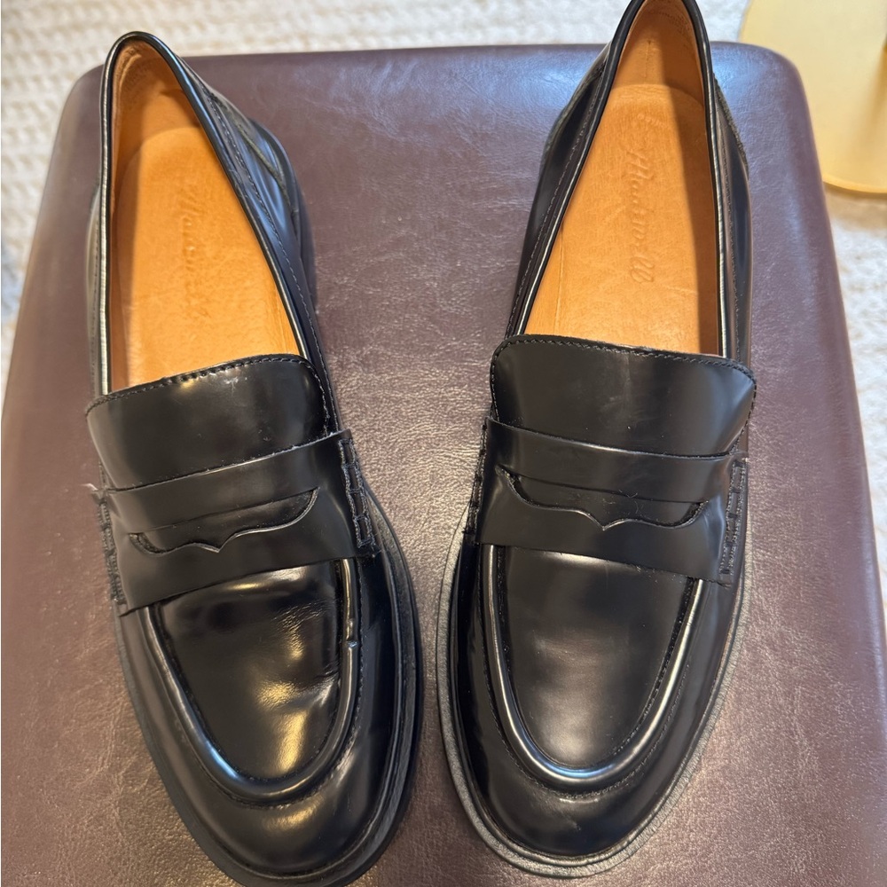 Madewell Shiny Black Loafers - Picture 2 of 6